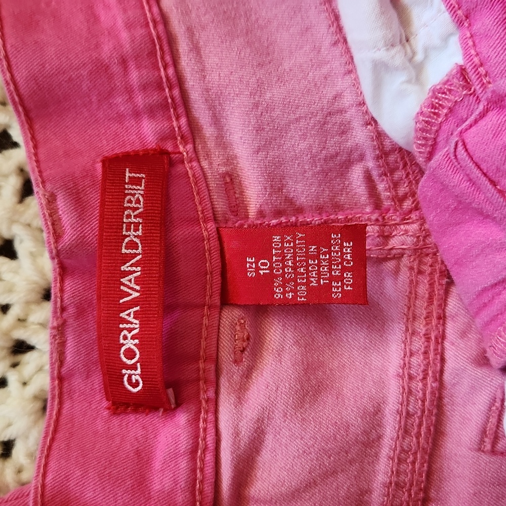 Capris - Picture 5 of 5